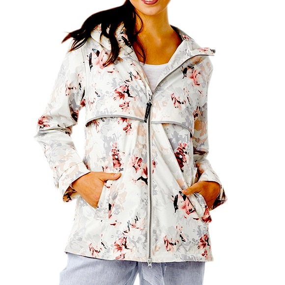 Charles River Women’s New Englander Floral Print Rain Waterproof Jacket - Picture 1 of 16